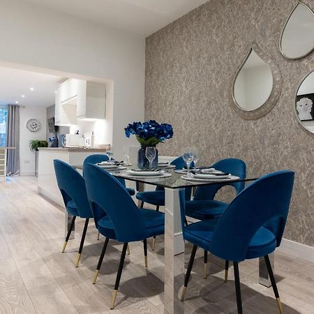 Luxury Living Away From Home Redhill  Eksteriør bilde